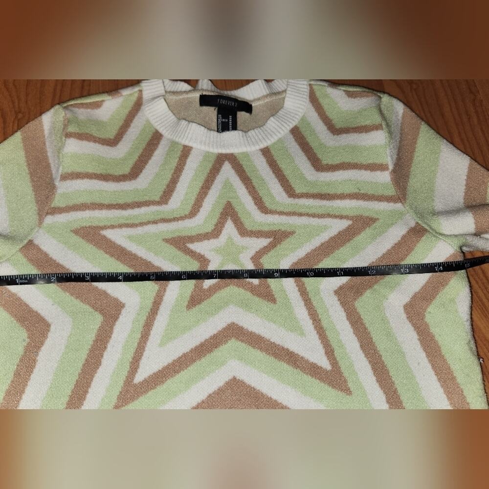 Forever 21 Star Trace Short Sleeve sz M EUC - Picture 8 of 10